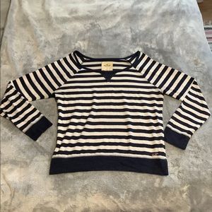 Hollister long sleeve top